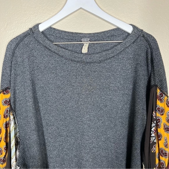 Free People Blossom Thermal Sweater Top in Paisley Floral Gray Size Small Boho - Picture 4 of 8
